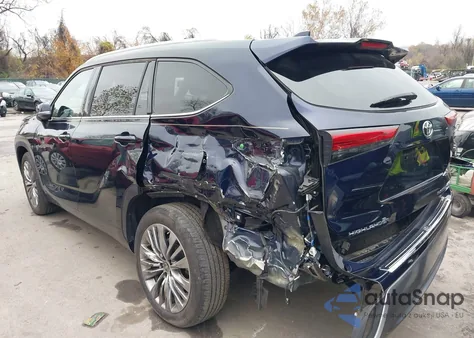 2021 Toyota Highlander Platinum from USA, damaged, VIN 5TDFZRBH3MS124743